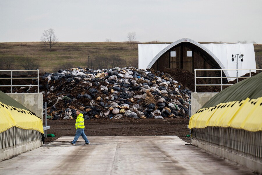 New York's new composting plan is ambitious and not without controversies