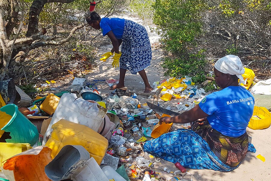 Thirty-three-year-old Fauzia Vilanculos is one of the waste collectors on the island of Benguerra in Mozambique. Image: Khursheed Dinshaw