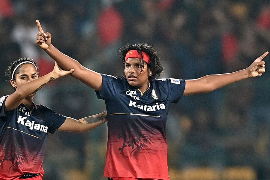 Shreyanka Patil of Royal Challengers Bangalore celebrates the wicket of  Meg Lanning (c) of Delhi Capitals during the WIPL match between Delhi Capitals and Royal Challengers at Arun Jaitley Stadium on March 10, 2024 in Delhi, India. Image: Pankaj Nangia/Getty Images 