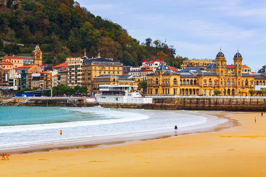 La Concha Beach, Spain. Image credit: Shutterstock