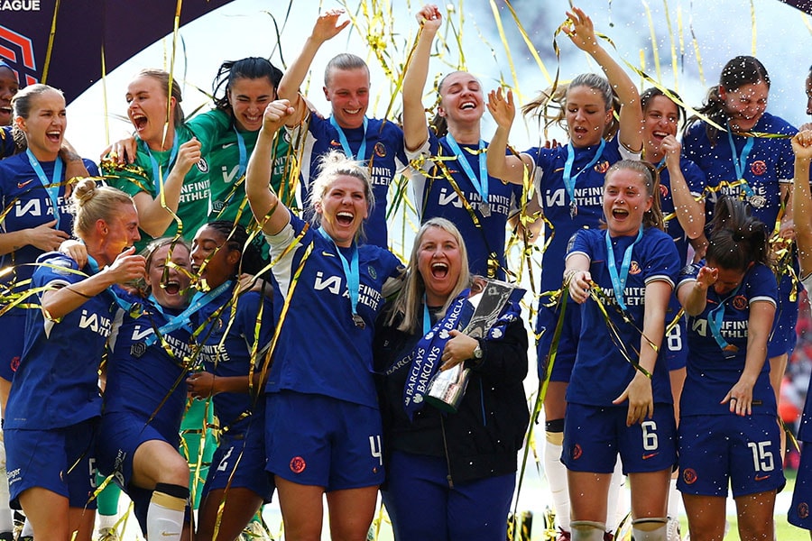 Image: Molly Darlington / Reuters