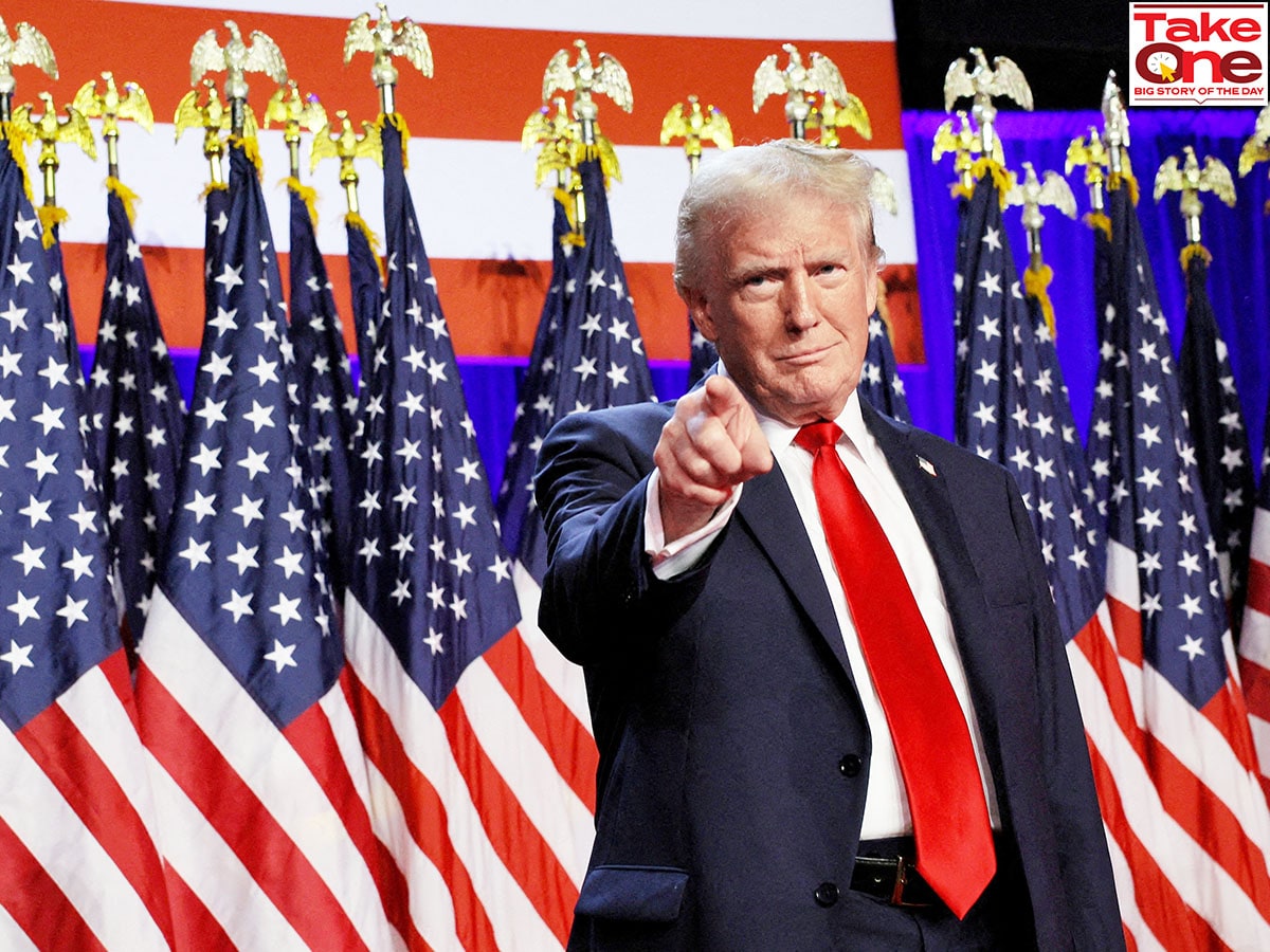 Donald Trump takes the stage to address supporters at his rally, at the Palm Beach County Convention Center in West Palm Beach, Florida, November 6.
Image: Brian Snyder / Reuters 