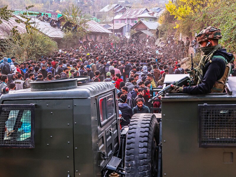 Photo of the Day: In search of employment