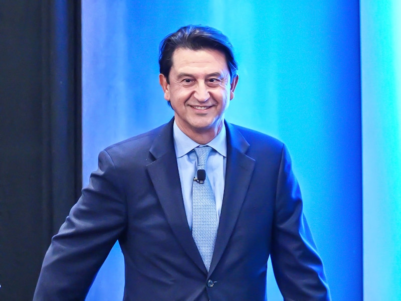 Tech5: Hyundai's first non-Korean CEO, Lenovo's expansion outside China, Infosys Prize and more