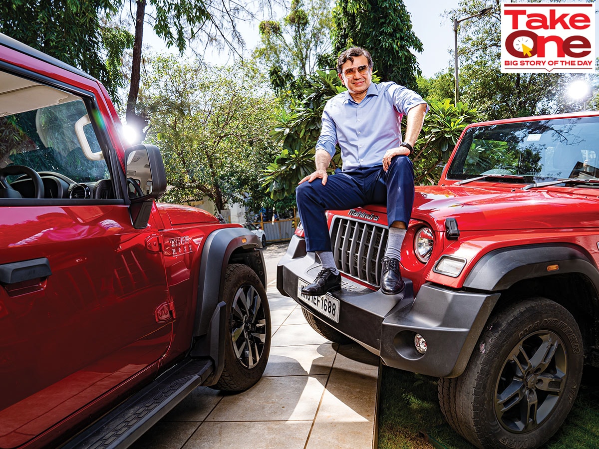 Rajesh Jejurikar, ED & CEO, auto and farm sector, Mahindra & Mahindra, with the Thar Roxx (left) and Thar Image: Mexy Xavier