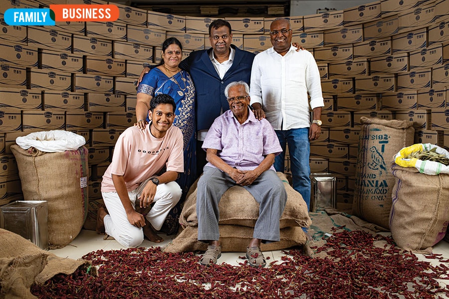 (Top row from left) Padmaja Kacham, director at Padmaja Herbs and Foods, Naga Srinivas Kacham, managing director at Takkaiah & Padmaja Herbs and Foods, Ganesh Kacham, executive director at Takkaiah; (Bottom row from left) Shadbinda Kacham (son of Naga Srinivas Kacham), and Ramesh Gupta Kacham, director at Takkaiah
Image: Vikas Chandra Pureti for Forbes India