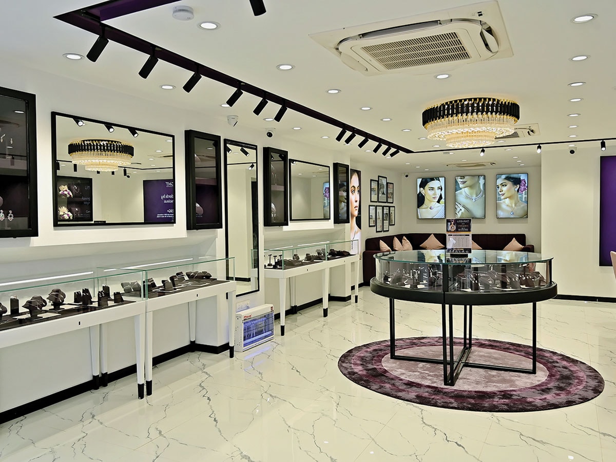 Limelight Lab Grown Diamonds has 35 stores across india