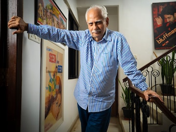 ramesh sippy_aug25_mx_043 copy_bg