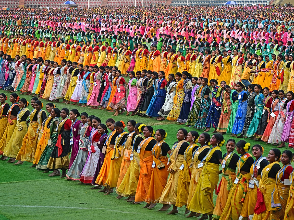 Photo of the day: All set to dance