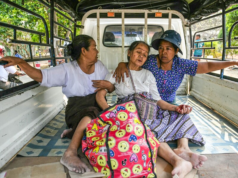 Photo of the day: 7.7 magnitude earthquake hits Myanmar