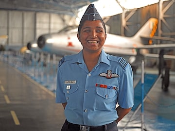 indiafrancedefenceaviationwomen_bg