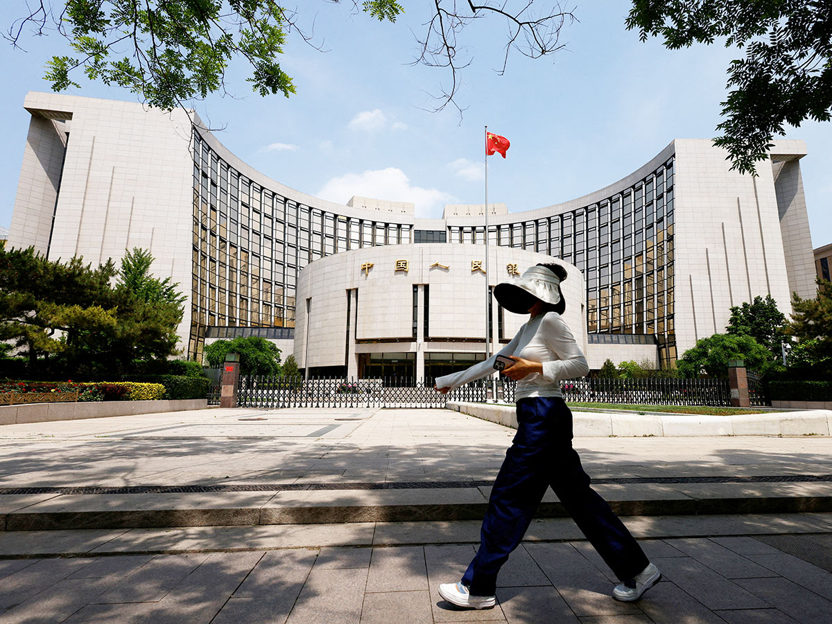 Record rate cuts from China's central bank signal growth worries