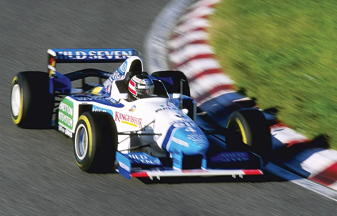 Mallya sponsors F1 team