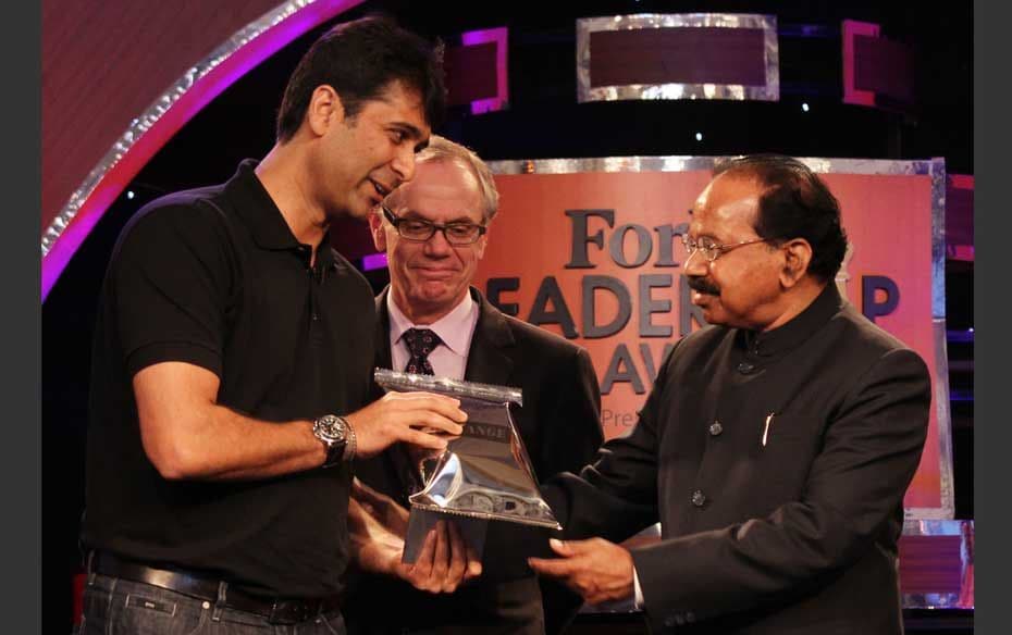 Rajiv Bajaj gets the award for Best CEO-Private sector.