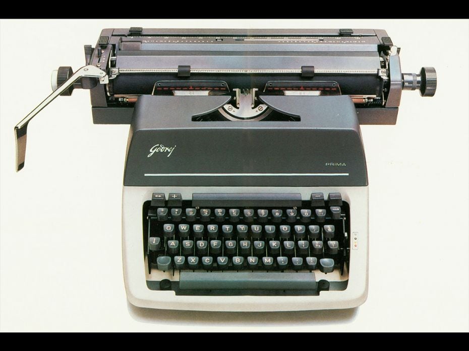 PRIMA -  The Modern TypewriterThis economical typewriter, available in all Indian languages and