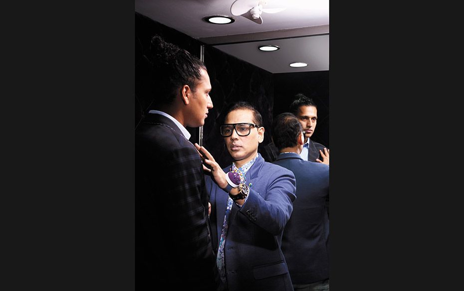 STAGE / 6“When you decide to make a bespoke suit, you are entering a timeless world of traditi