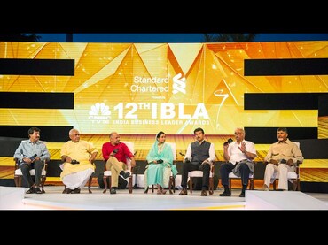 (Second from Left onwards) Telecom Minister Manoj Sinha; Manish Sisodia, Deputy Chief Minister, Delh