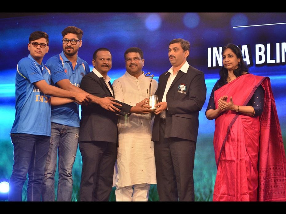 Category: Outstanding Contribution to Brand IndiaReceived By: Mr. Mahantesh, President of Cricket As