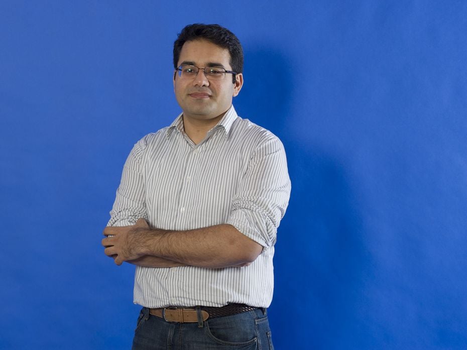 Kunal Bahl                        Co-founder, Snapdeal Bahl launched ecommerce platform Snapdeal in 