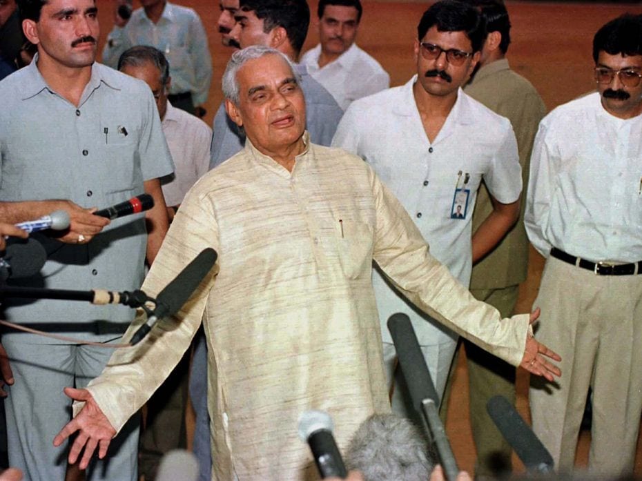 In late 2000, his health started deteriorating, Vajpayee underwent a knee replacement surgery in 200