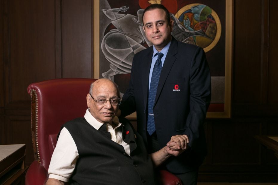 Rajan Nanda and his son, Nikhil Nanda  share a particularly close relationship. Nikhil became t