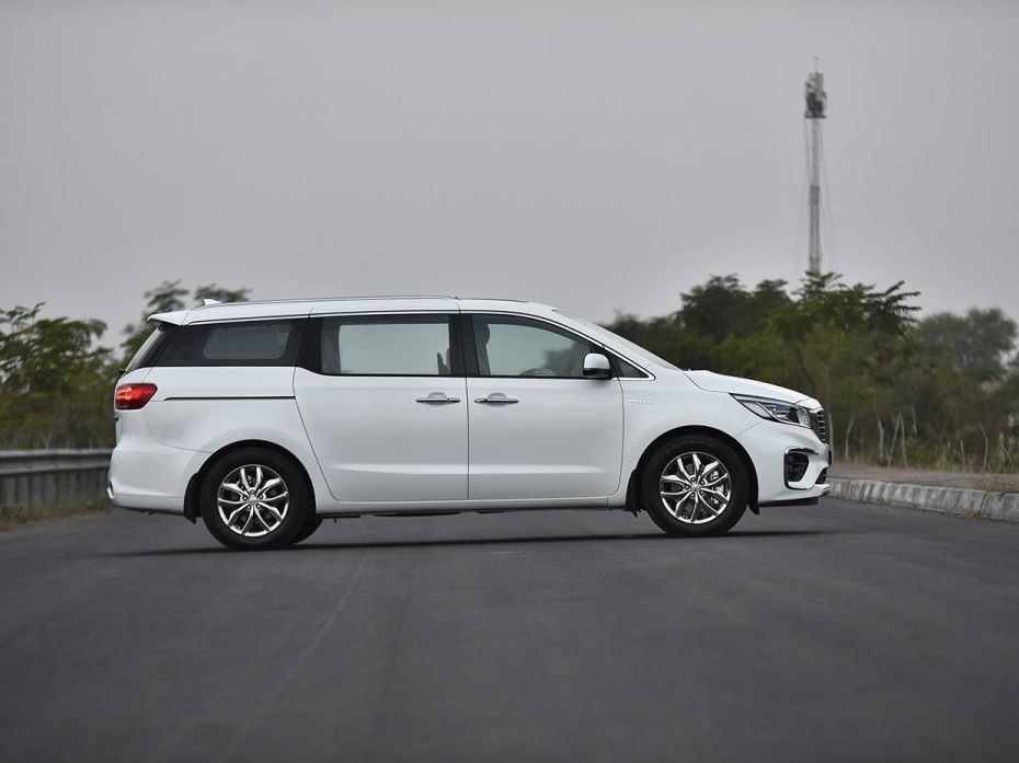 Kia Carnival: Kia Motors had taken the Indian market by storm upon the launch of its wildly popular 