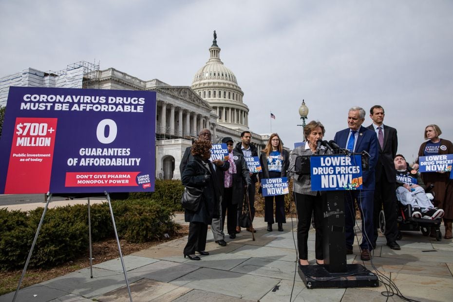 USA: Rep. Jan Schakowsky speaks at a House Democrats Call For Affordable Coronavirus Vaccines And Tr