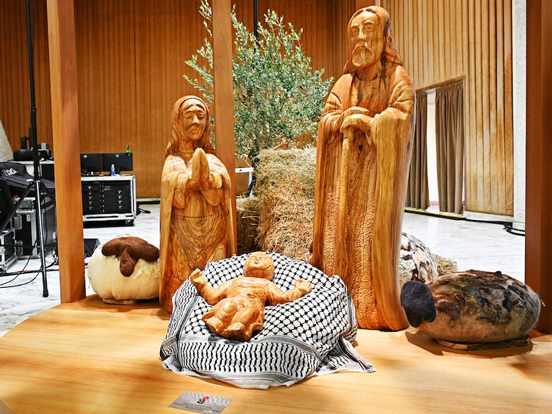 In Photos: A tableau celebrating the birth of Christ 