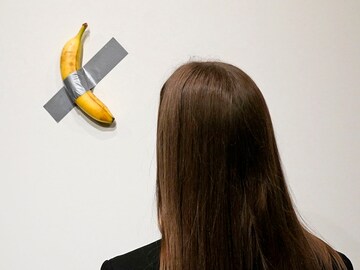In Pictures: Losing it over a banana