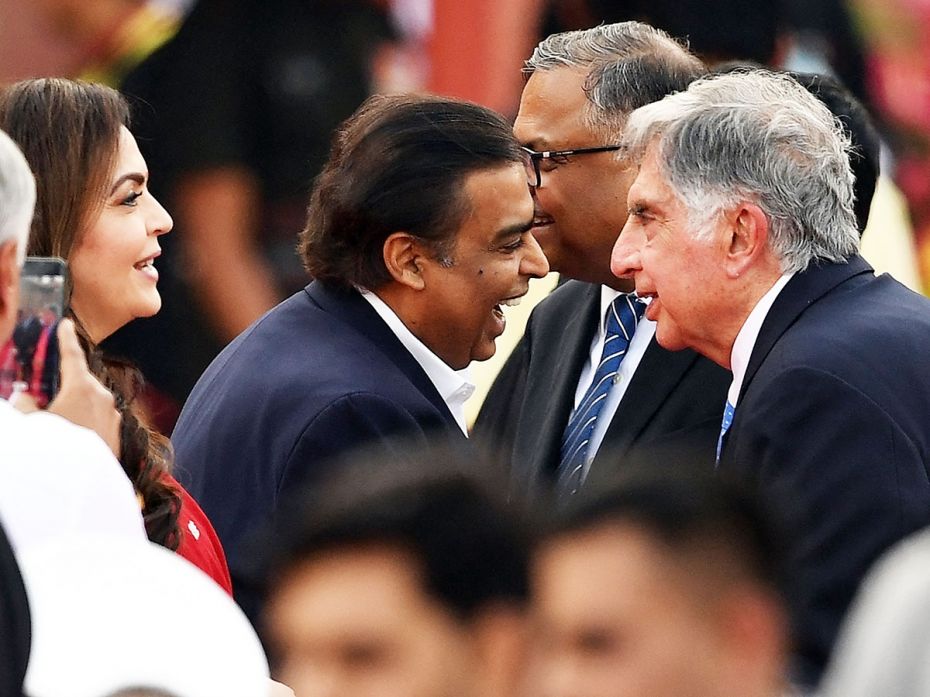 Indian industrialists Mukesh Ambani and Ratan Tata meet during Narendra Modi's swearing-in ceremony 