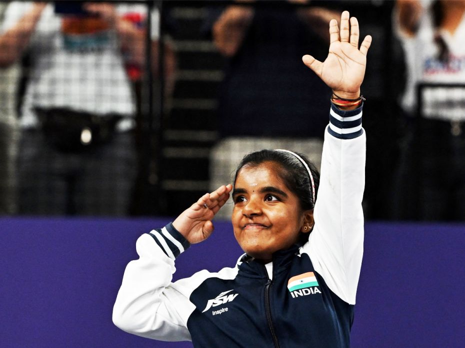 Nithya Sre Sivan - Women's singles SH6 (Badminton) – Bronze
From Hosur in Tamil Nadu, cricket